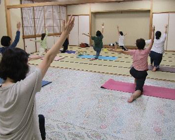 ヨガストレッチ